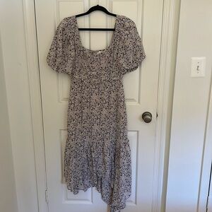 ASTR the label | Micaela Floral Puff Sleeve Midi Dress